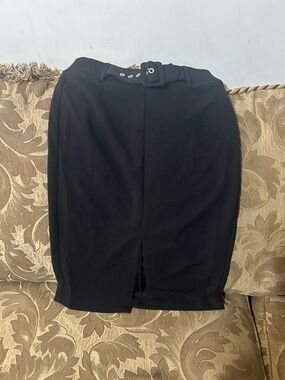 Soho Black High-Waist Pencil Skirt with Buckle Belt